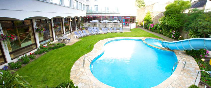 Apollo Hotel Jersey - Pool Exterior