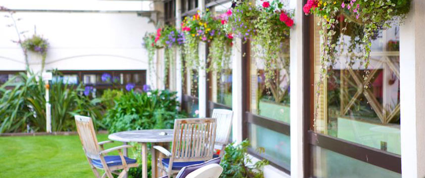 Apollo Hotel Jersey - Terrace