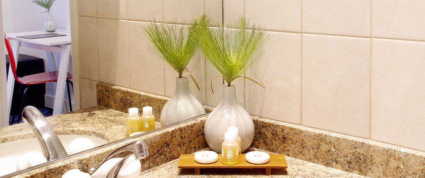 Astoria Astotel Bathroom