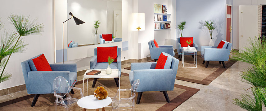 Astoria Astotel Lobby