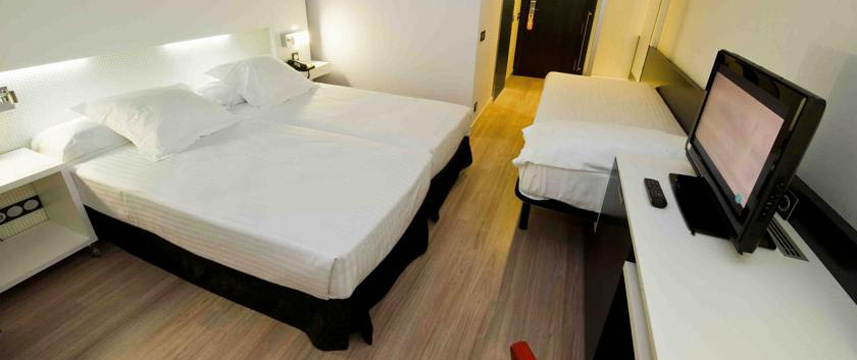 Axor Feria - Triple Room