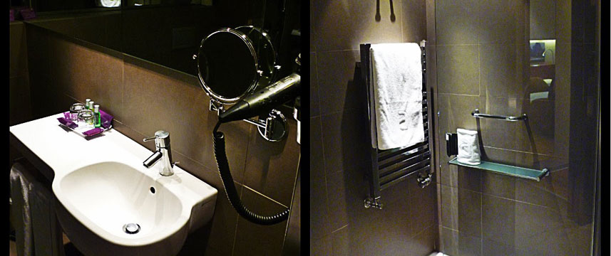 Ayre Gran Hotel Colon - Bathroom