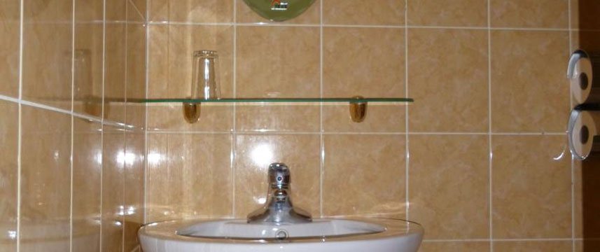 Belfort Hotel - Bathroom