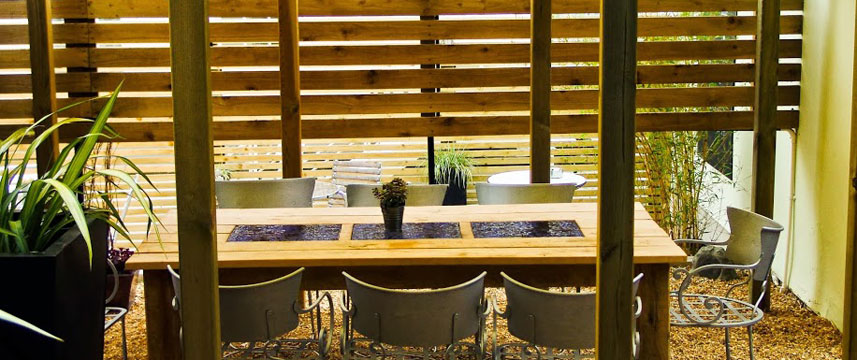 Berkeley Square Hotel - Terrace Table