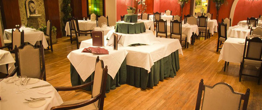 Best Western Abbots Barton Hotel - Restaurant Tables