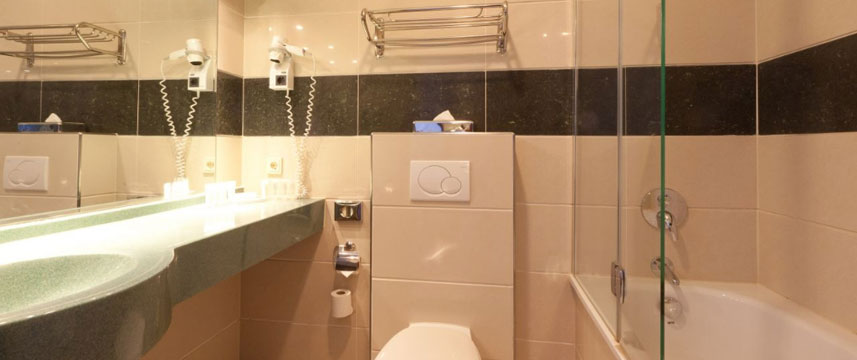 Best Western Blue Square Hotel Bath Room