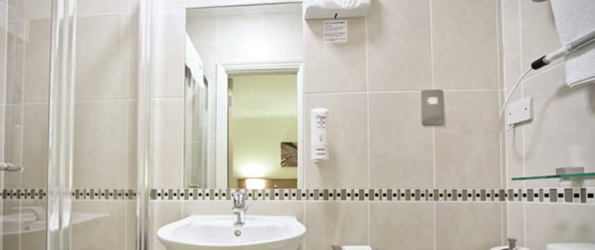 Best Western London Highbury - Bathroom