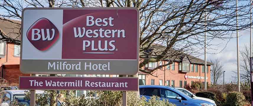 Best Western Plus Milford Hotel - Entrance