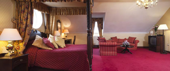 Best Western Sheldon Park Hotel - Four Poster Room