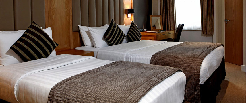 Best Western The Boltons Hotel Family Room