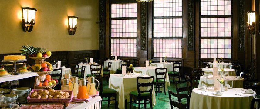Bettoja Hotel Mediterraneo - Breakfast Room