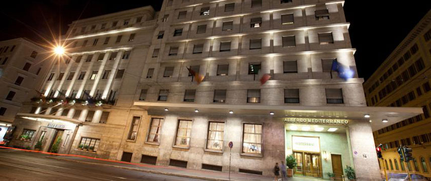 Bettoja Hotel Mediterraneo - Exterior Night