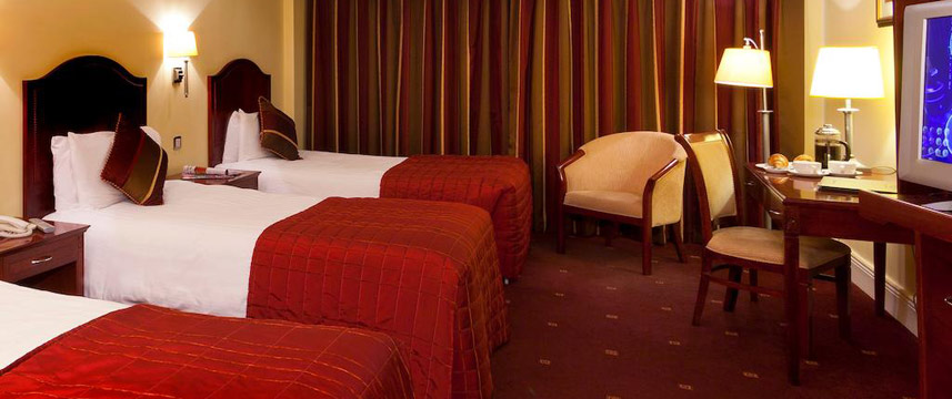 Bonnington Hotel Dublin Triple Room