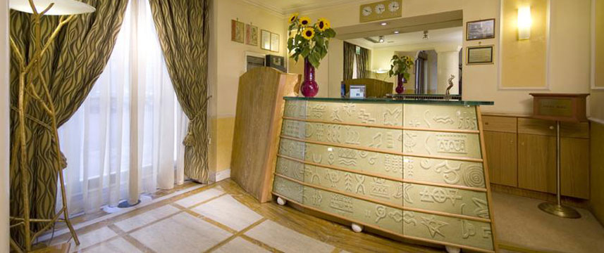 Borromeo Hotel - Reception