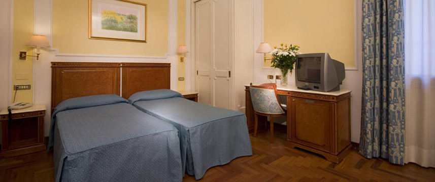 Borromeo Hotel - Twin Room