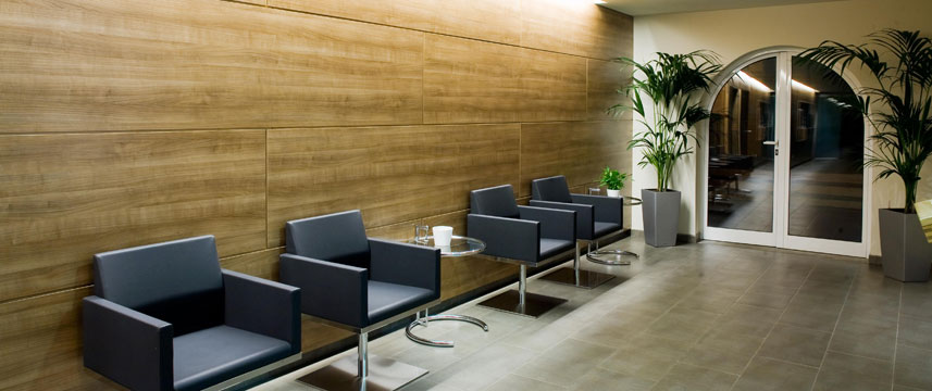 Canal Olimpic - Hallway