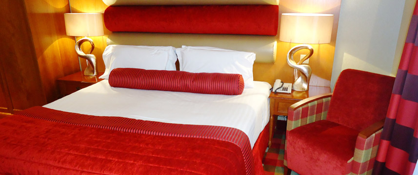 Carlton George - Executive Bedroom