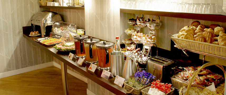 Caumartin Opera Breakfast