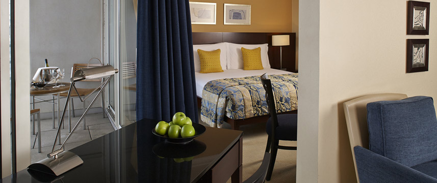 Chelsea Harbour Hotel - Marina King Suite