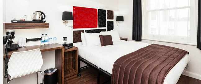Chiswick Rooms - Double bedroom