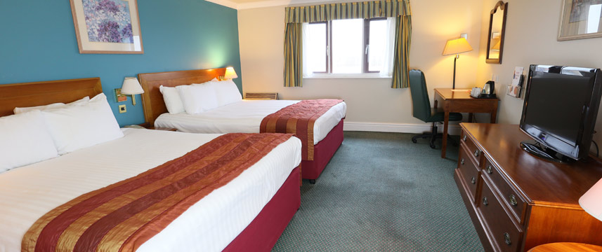 Citrus Hotel Coventry - Family Bedroom