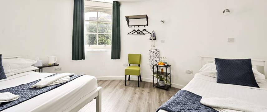 City London Hotel - Family Room