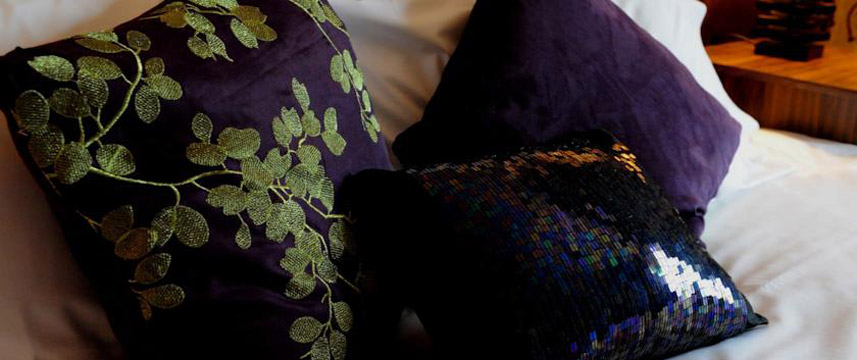 City Nites - Bedroom Detail