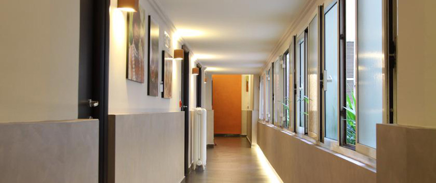 Clarin Hotel - Hallway