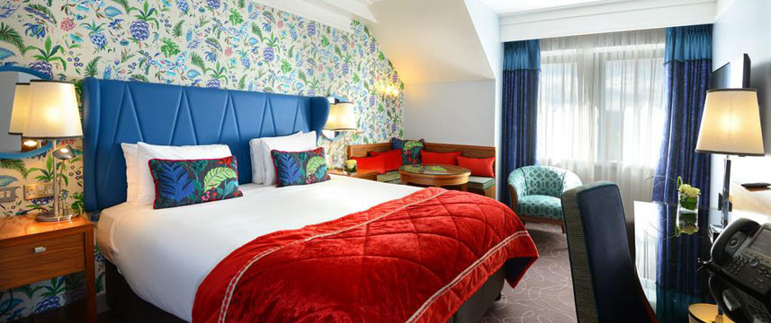 Clontarf Castle Hotel - Bedroom