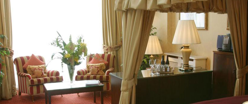 Colonnade Living Area