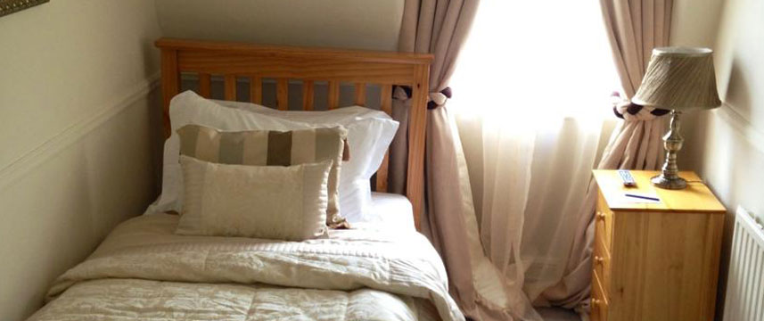 Colonnade Single Room