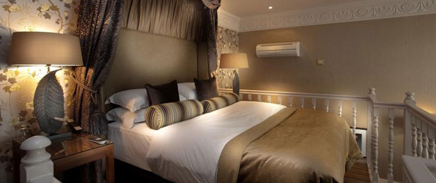 Colonnade Suite Bedoom