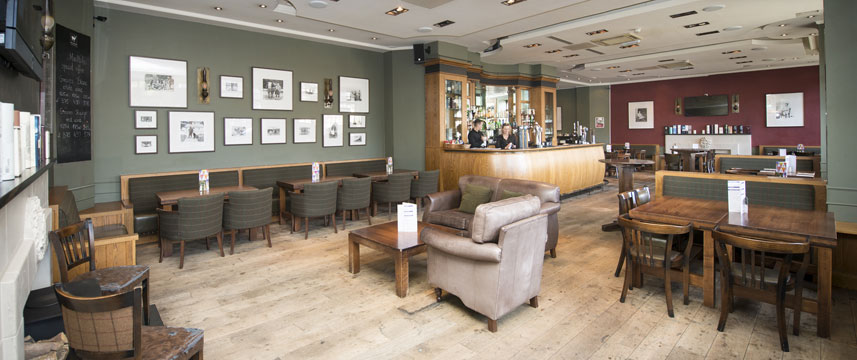 Columba Hotel Inverness - MacNabs Bistro