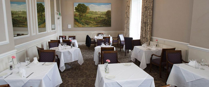 Combe Grove Manor Hotel - Restaurant