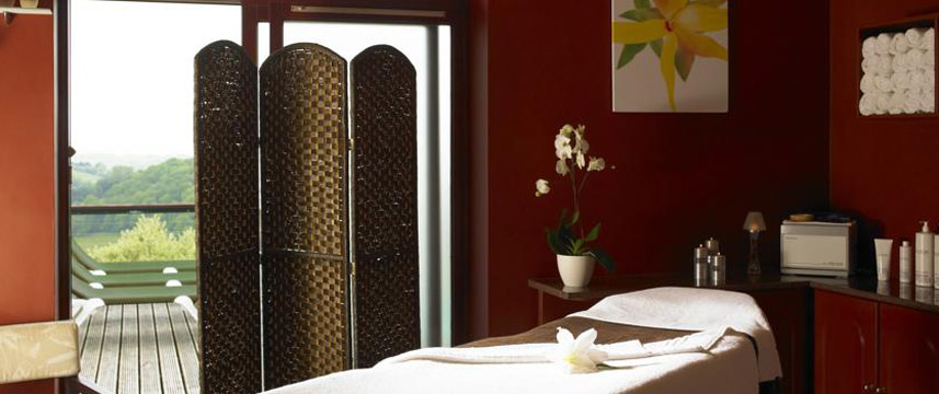 Combe Grove Manor Hotel - Spa