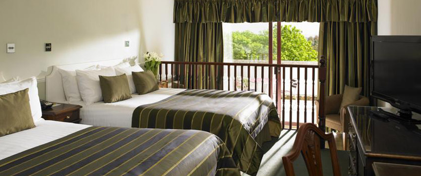 Combe Grove Manor Hotel - Twin Room
