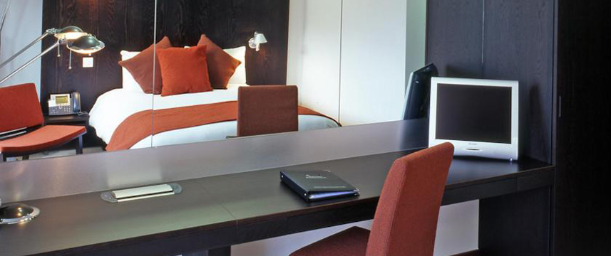 Conference Aston - Bedroom Desk