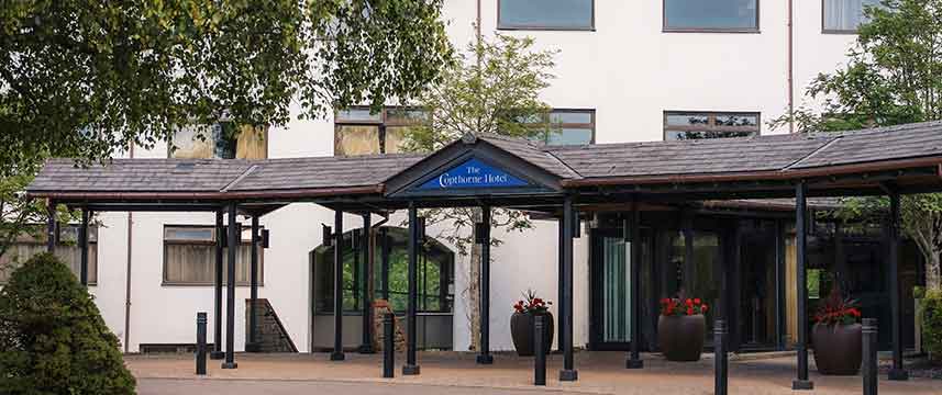 Copthorne Hotel Cardiff Caerdydd Entrance