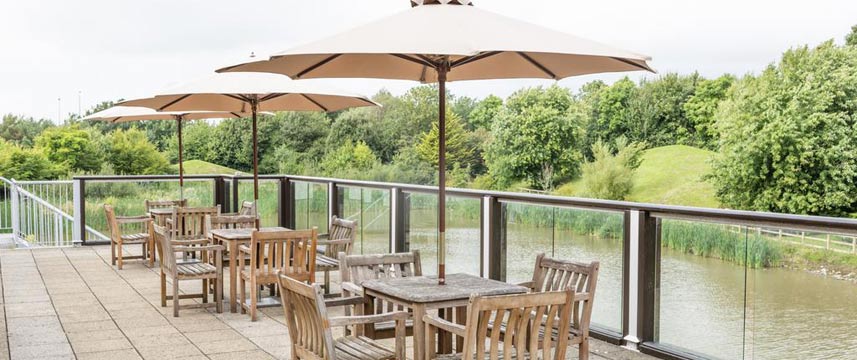 Copthorne Hotel Cardiff Caerdydd Terrace