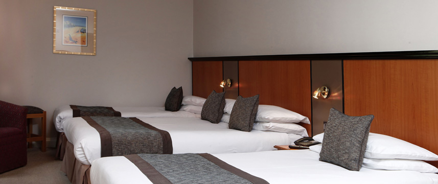 Corona Hotel Triple Room