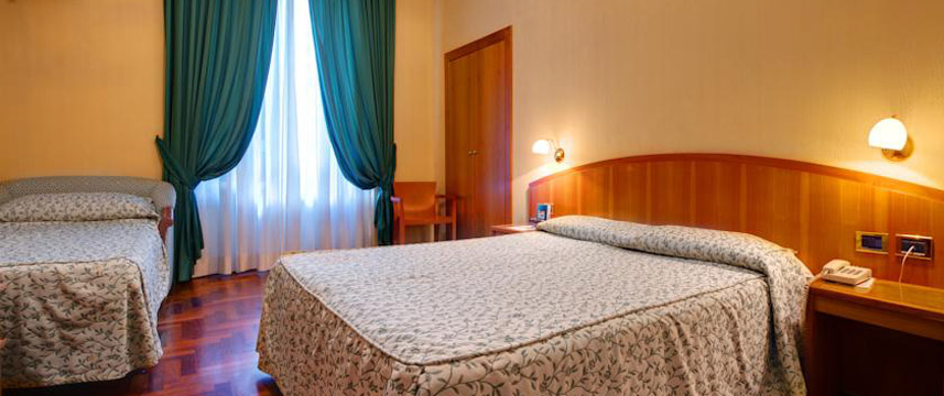 Corot Hotel - Family Room