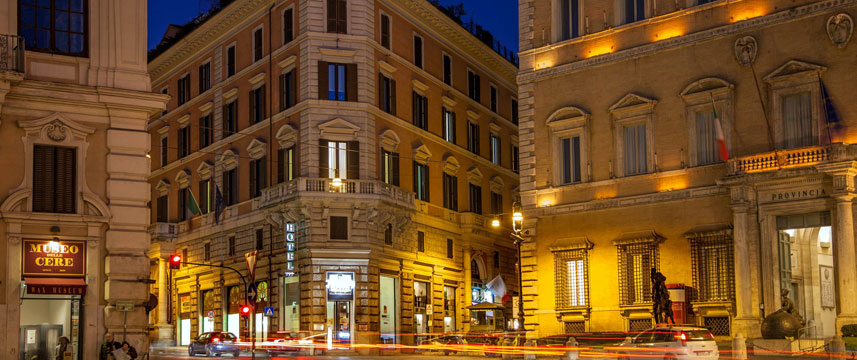 Cosmopolita Hotel - Exterior Night