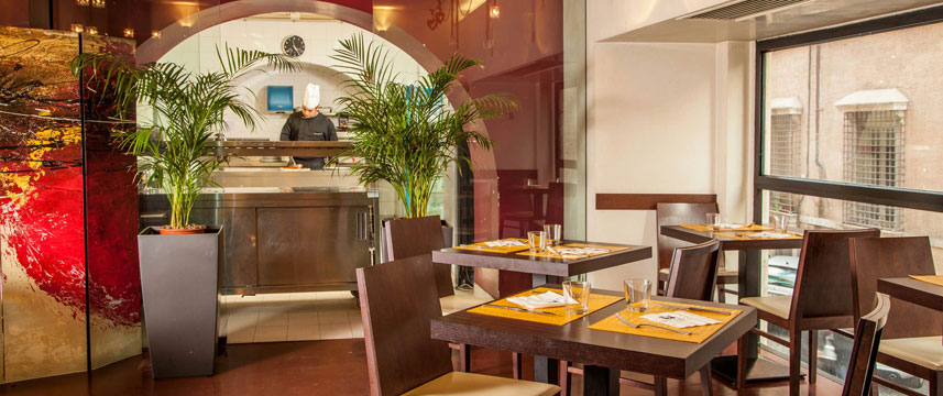 Cosmopolita Hotel - Restaurant Area