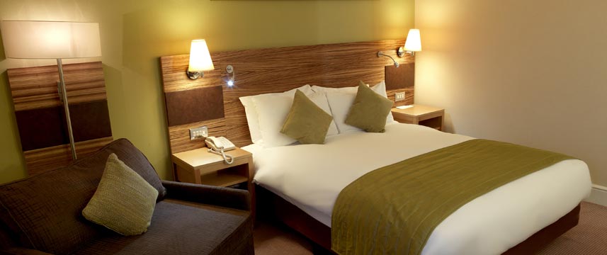 Crowne Plaza Chester - Bedroom