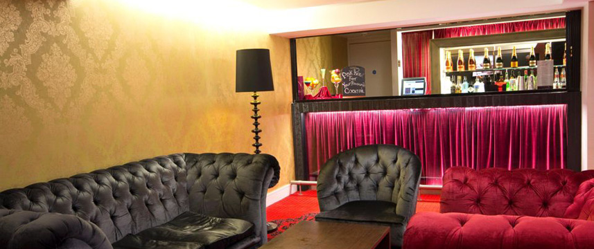 Crowne Plaza Heythrop Park Oxford - Sofas