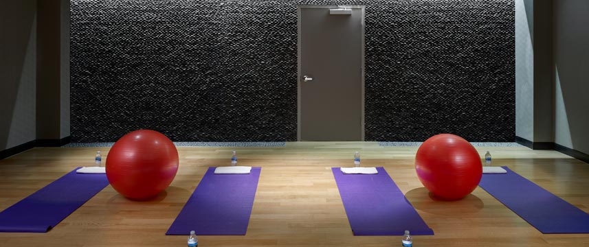 Crowne Plaza JFK Airport - Yoga Room