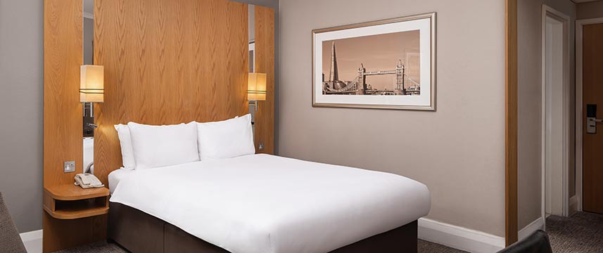 Crowne Plaza London Ealing - Double Bed