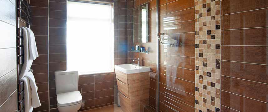 Cumberland Hotel - Superior Bathroom