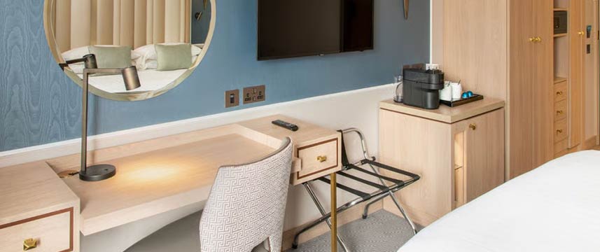 Danubius Regents Park - Deluxe Room