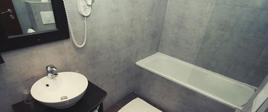 De Suede Hotel - Bathroom